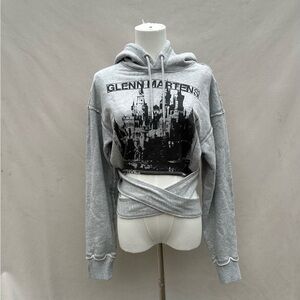 Medium glen martens H&M sweater hoodie tie detail